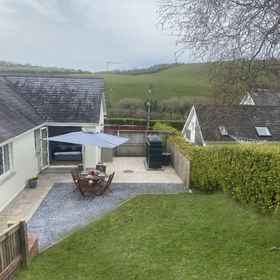 Primary image 1 Beautiful 2 Bed Bungalow in Laugharne Situated, Llansadwrn Hotels