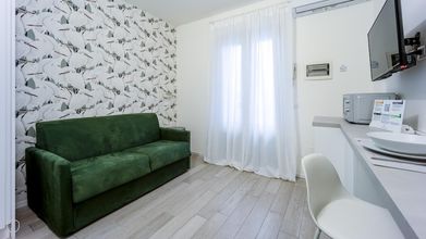 Khác 4 Italianway - The B Village Standard - A12