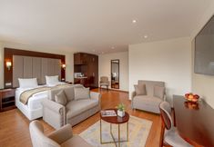 Others 3 Palast Hotel