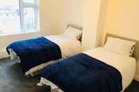 Lainnya 4 Bedroom Lovely Home in Loughborough Town & Uni