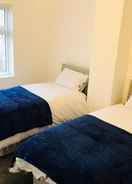 ภาพหลัก 4 Bedroom Lovely Home in Loughborough Town & Uni