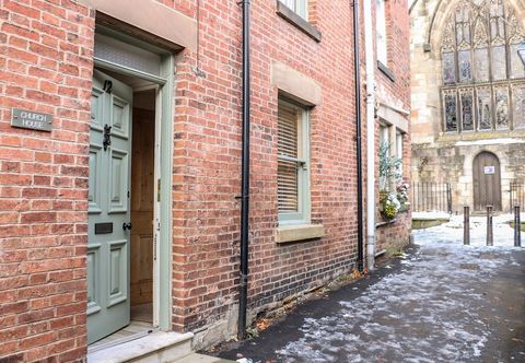 Lain-lain Church House