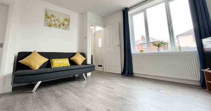 Others Worksop Newly Refurbished 3-bedroom House