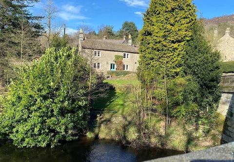 Others Beautiful Peak District Cottage With Hot Tub