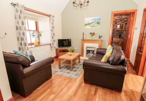 Others Cygnet Cottage