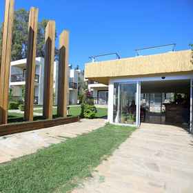 Reception 1 ทรเรนด์ไลฟ์ โรงแรม ทอร์บา, โรงแรม & ที่พัก Torba Beach