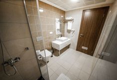 기타 6 Qayser Deluxe Hotel