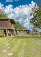 Primary image Wellness Tree House Stork's Nest