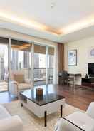 Imej utama SuperHost - Glamorous Apt with Terrace Overlooking Skyline I Address Dubai Mall