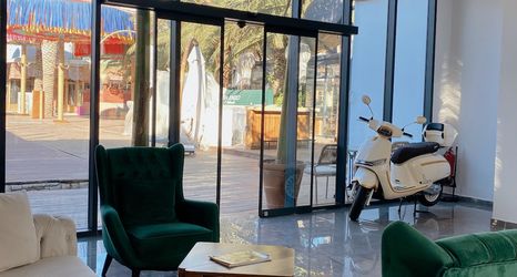 Lainnya 2 Lal Azure Alacati