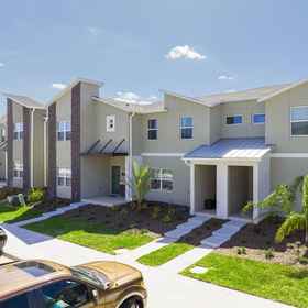 Primary image 1 Splendid 4 Bd w/ Pool Close to Disney @ Champions Gate 1006, Hotel Calabay Palms Villa