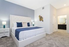 Others 4 Luxury 2 Bd Close to Disney @ Champions Gate 1071