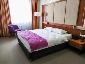 기타 4 Reikartz Sky Almaty