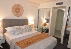Others 4 City Stadium One Bedroom Luxe
