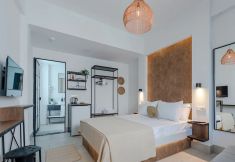 Others 3 The Easy Rooms