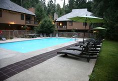 Others 4 LOGE Alta Crystal