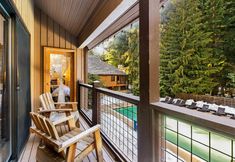 Lainnya 2 LOGE Alta Crystal