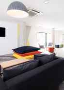 Lobby lounge Ensuite Rooms STUDENTS Only - PORTSMOUTH