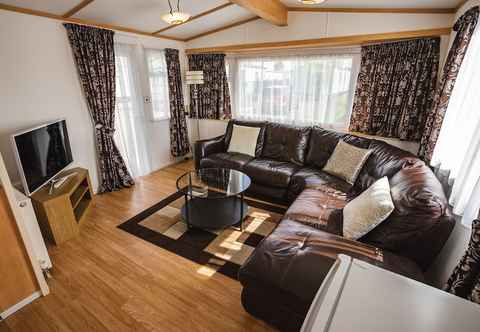 Others 2 Bedroom Caravan in Lochlands Leisure Park