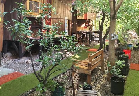 Others Zakkum Pansiyon