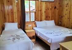 Others 2 Zakkum Pansiyon