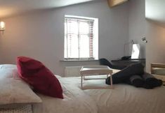 Others 3 Sparks - Family Suite in Canalside Guesthouse