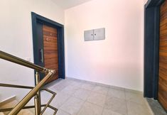 Others 2 Fame Apart Kas