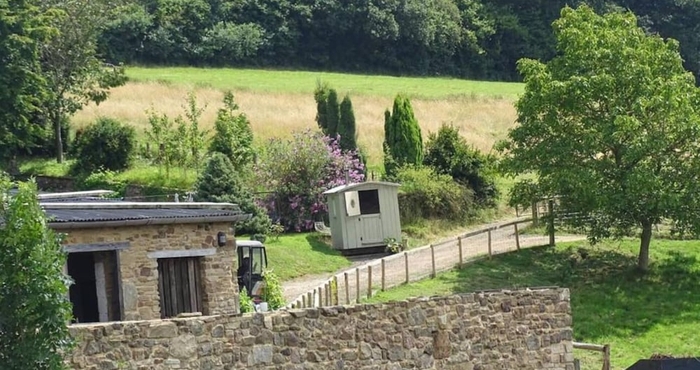 Khác Outstandingly Situated Cosy Shepherds Hut