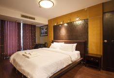 Others 3 2B - 2 Bedrooms and 2 Bathrooms Located Downtown Apartment With Shared Pool