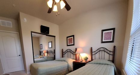 Khác 2 Bella Piazza 122cp - Three Bedroom Home