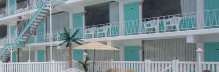 Others Island Breeze Motel