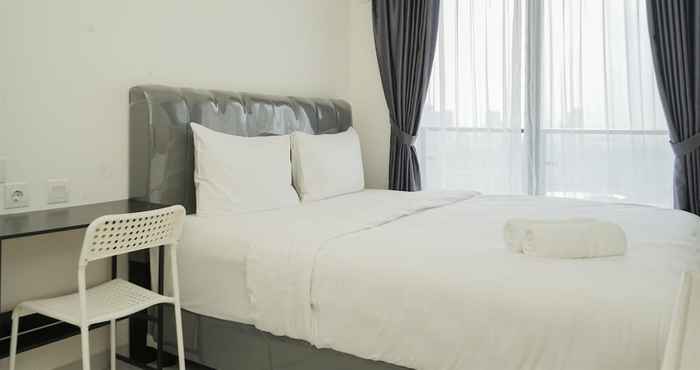 Khác Warm And Cozy Studio Room At Sky House Bsd Apartment