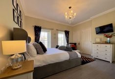 Others 5 May Bell Cottage