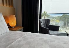 Others 3 The Rest Port Argento