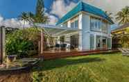 Lainnya 5 Bond House 4 Bedroom Home by Redawning