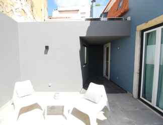 Others 2 Lovely 1 Bedroom With Patio in Lisbon