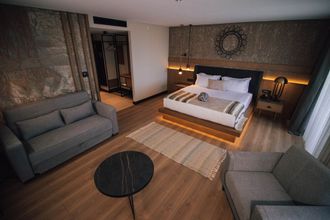 Others 4 Panagia Premier Trabzon