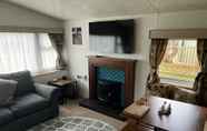 Lainnya 7 Relaxing and Quiet Holiday Cabin, Sleeps 4