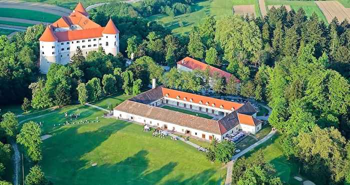 Khác Mokrice Castle Estate