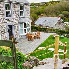 Primary image 1 Louvain, Deviock Hotels