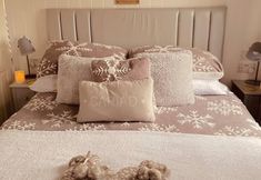 Others 6 A Beautiful, Unique Lodge, Made for two