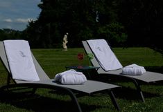Others 7 Gite Vichy : Chateau de Charmeil