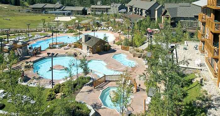 Others LARGE 3-Br 3-Ba | Ski In/Out | Pool & Hot Tubs | Central Upper Village Location