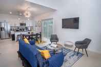 Lainnya Elevate Your Stay at 3br/2.5ba Downtown Gem!