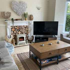 Primary image 1 99 Tower Road, Deviock Hotels