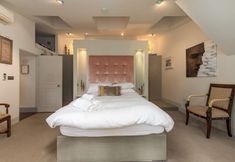 Khác 2 Southwest Oasis