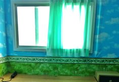 Others 5 Isak Minitel