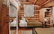 Khác 6 76gs - Genuine Log Cabin - Wifi - Pets Ok - Sleeps 4 2 Bedroom Home by Redawning