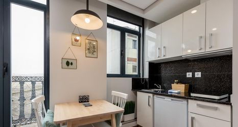 其他 2 Feel Porto Wine Essence IV