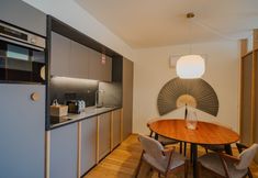 อื่นๆ 2 Feel Corporate Housing Campanh 08